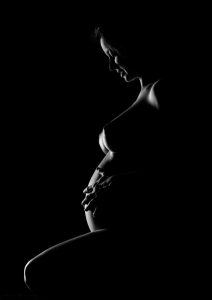 Akt "Macierzyństwo" - sesje kobiece Kraków, sesja aktowa Kraków