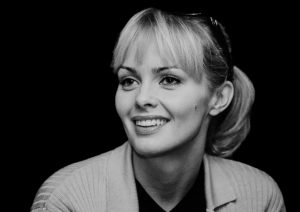 Izabela Scorupco - skan z pozytywu