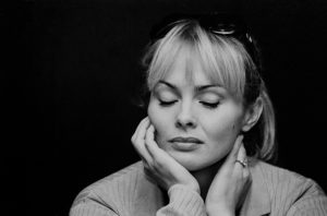 Izabela Scorupco - skan z pozytywu